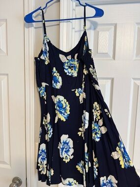 Old Navy Navy Floral Spaghetti-Strap Mini Dress